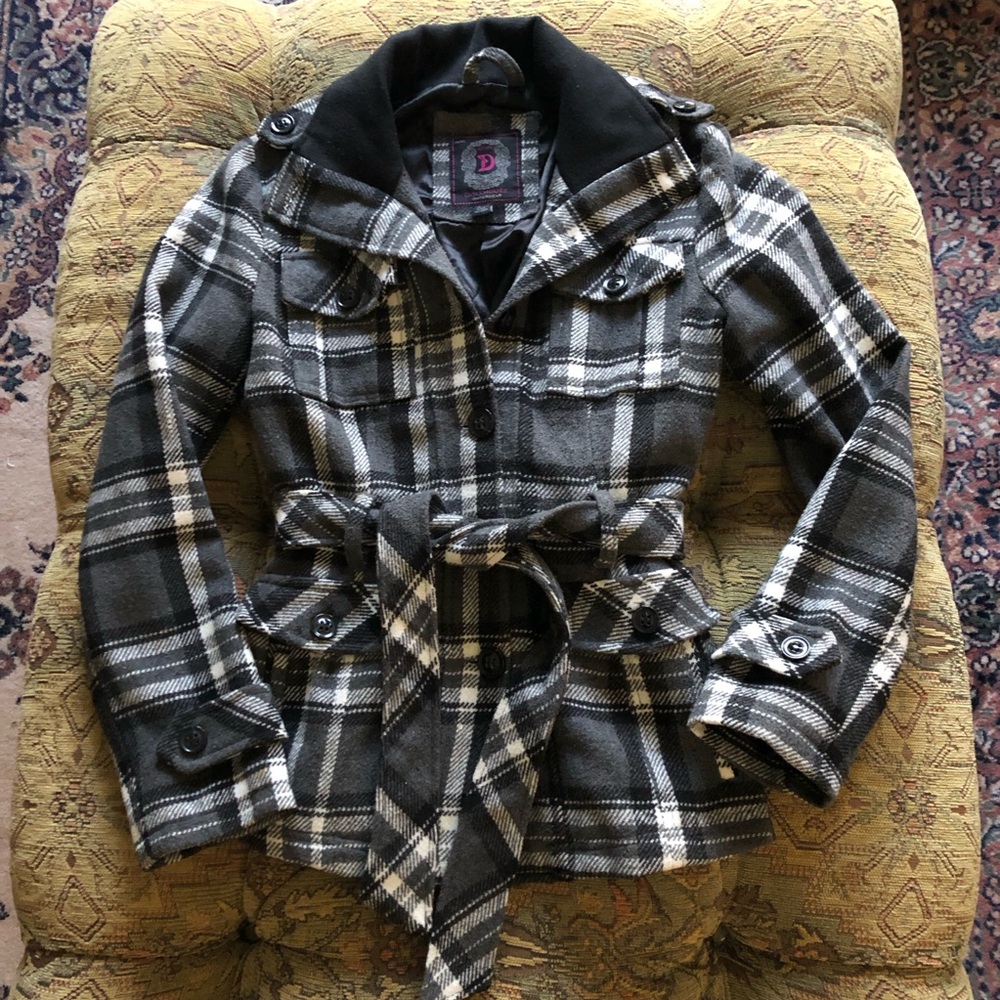 Dollhouse Plaid Belted Coat Gray Black Size Juniors Medium